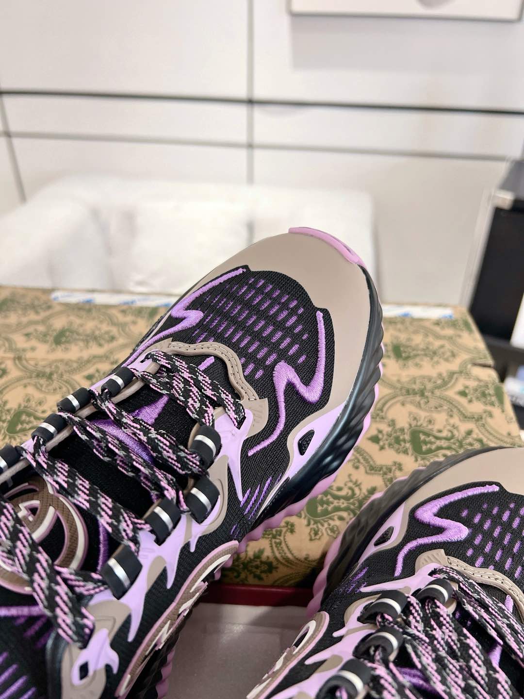 LuxluxHouse Best Quality Gucci Women Shoes