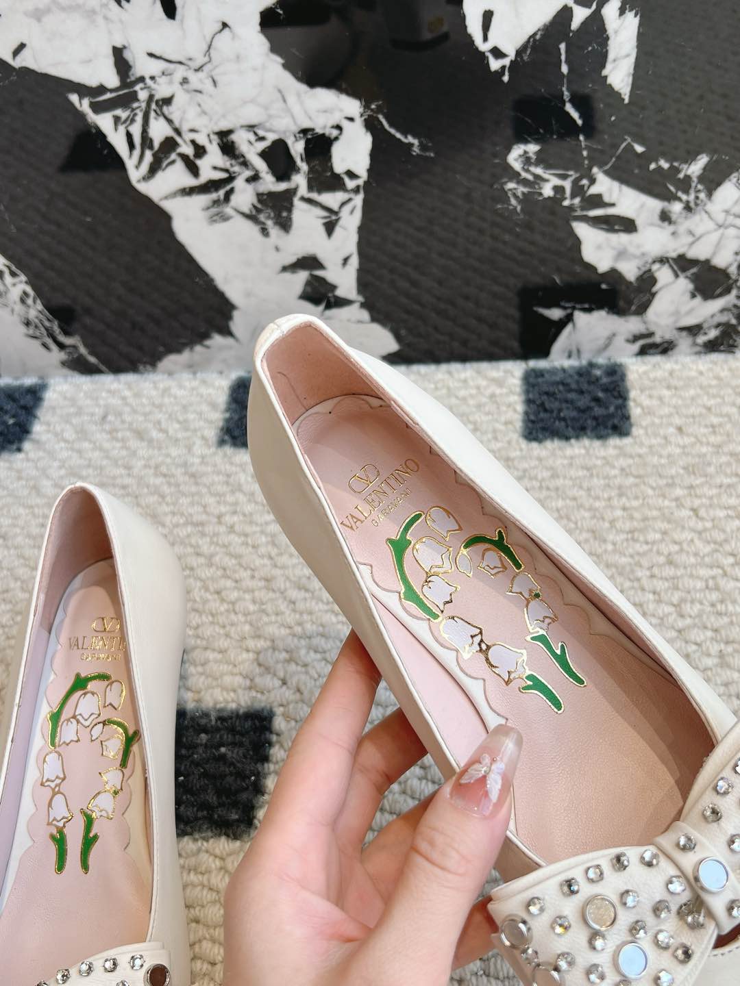 LuxluxHouse Best Quality Valentino Women Shoes