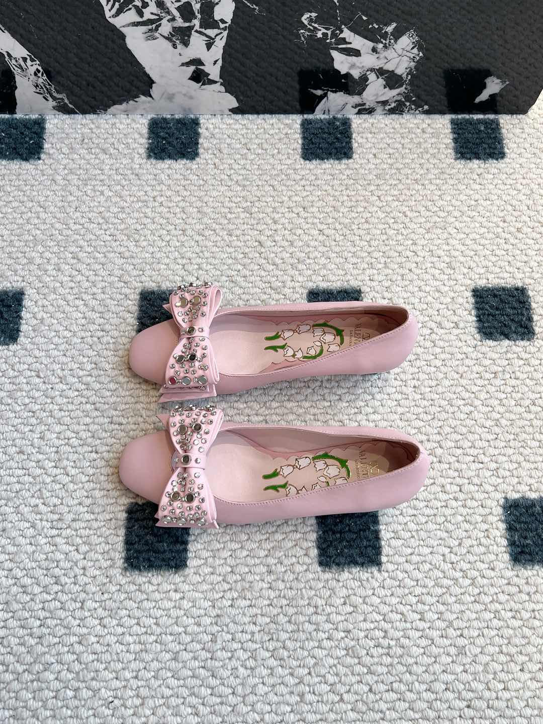 LuxluxHouse Best Quality Valentino Women Shoes