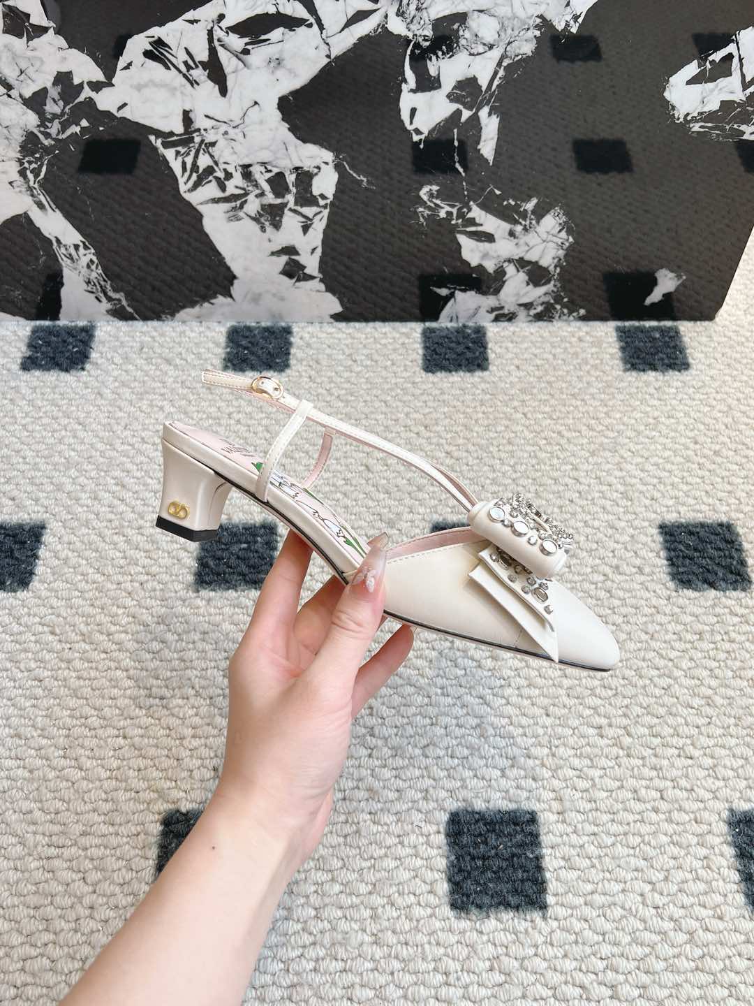 LuxluxHouse Best Quality Valentino Women Shoes