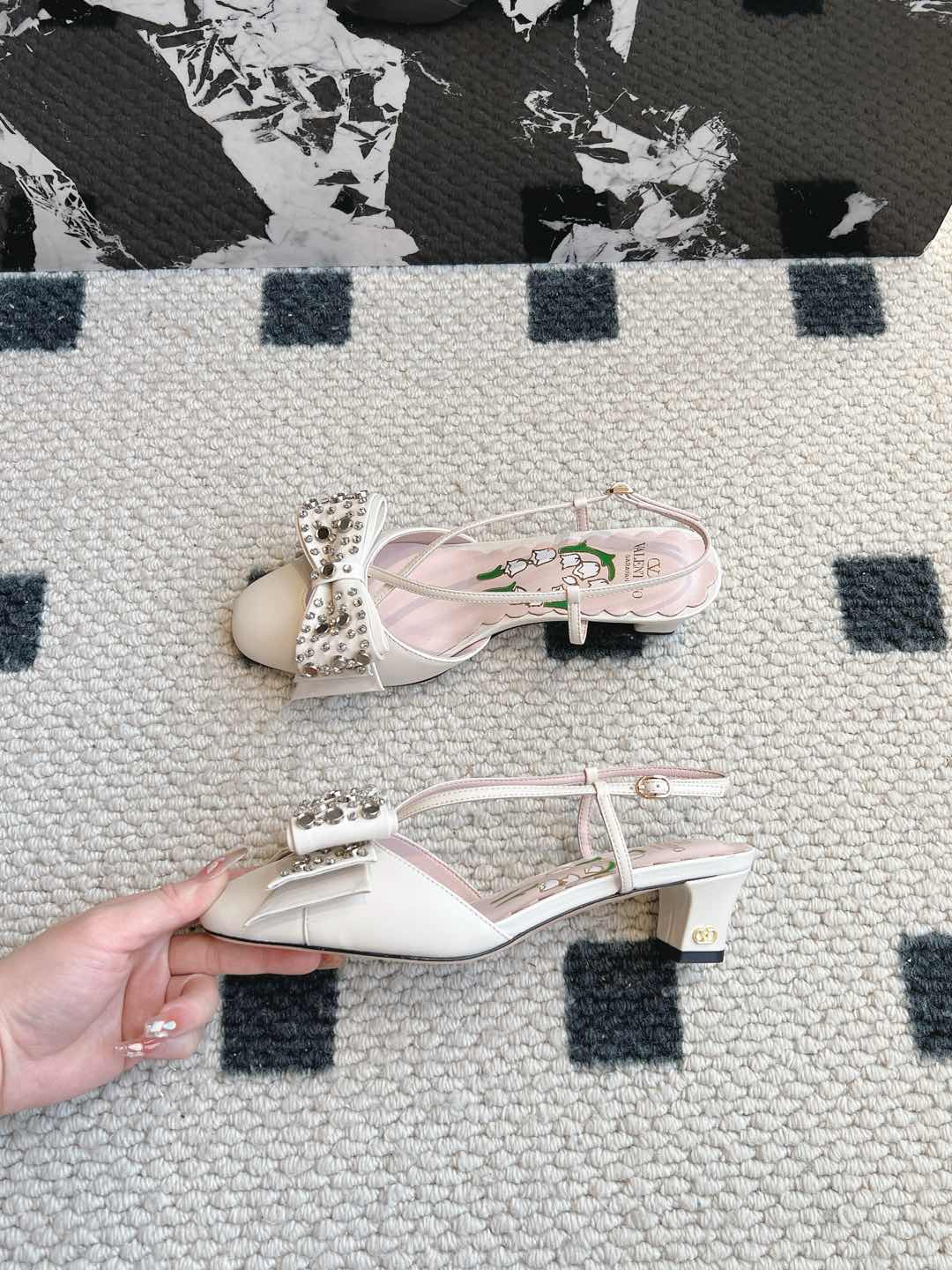 LuxluxHouse Best Quality Valentino Women Shoes
