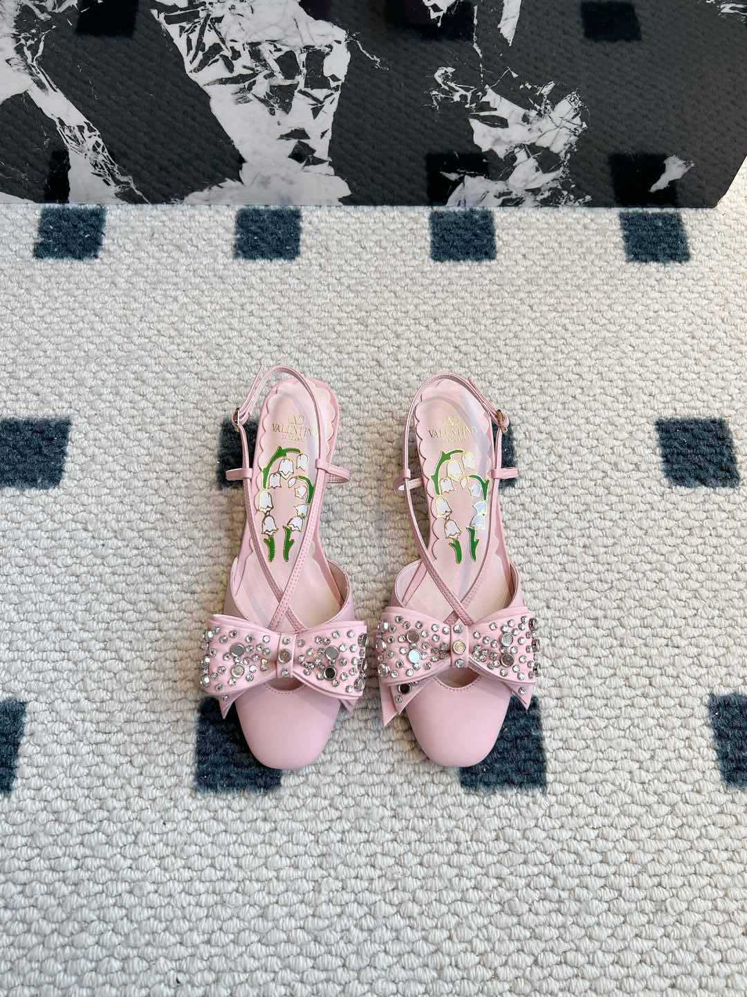 LuxluxHouse Best Quality Valentino Women Shoes