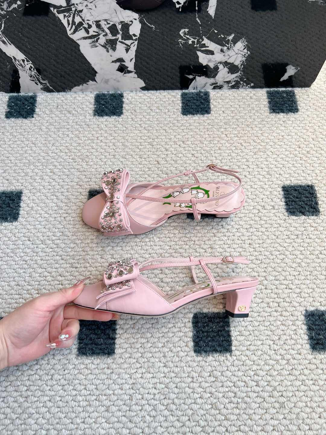 LuxluxHouse Best Quality Valentino Women Shoes