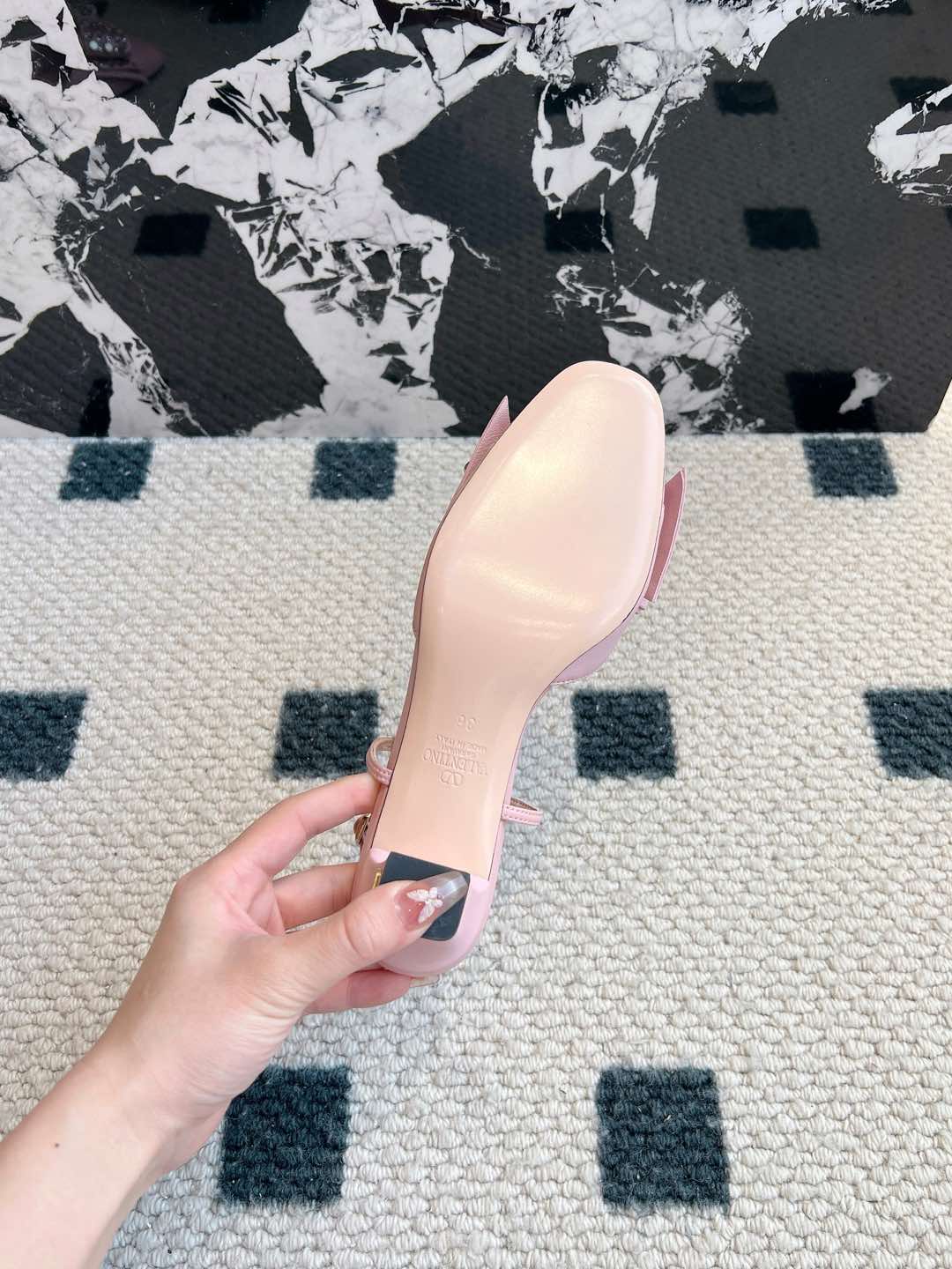 LuxluxHouse Best Quality Valentino Women Shoes