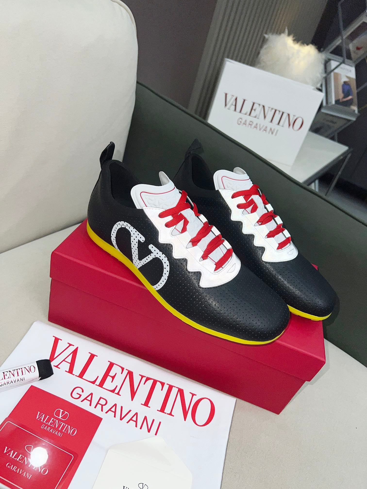 LuxluxHouse Best Quality Valentino Women Shoes