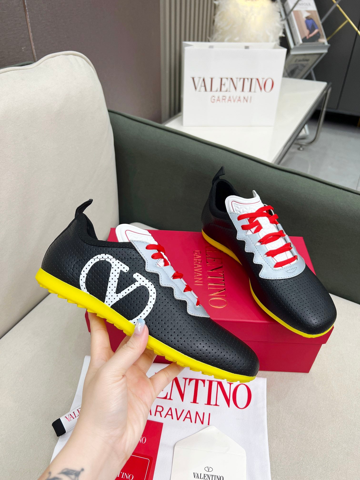 LuxluxHouse Best Quality Valentino Women Shoes