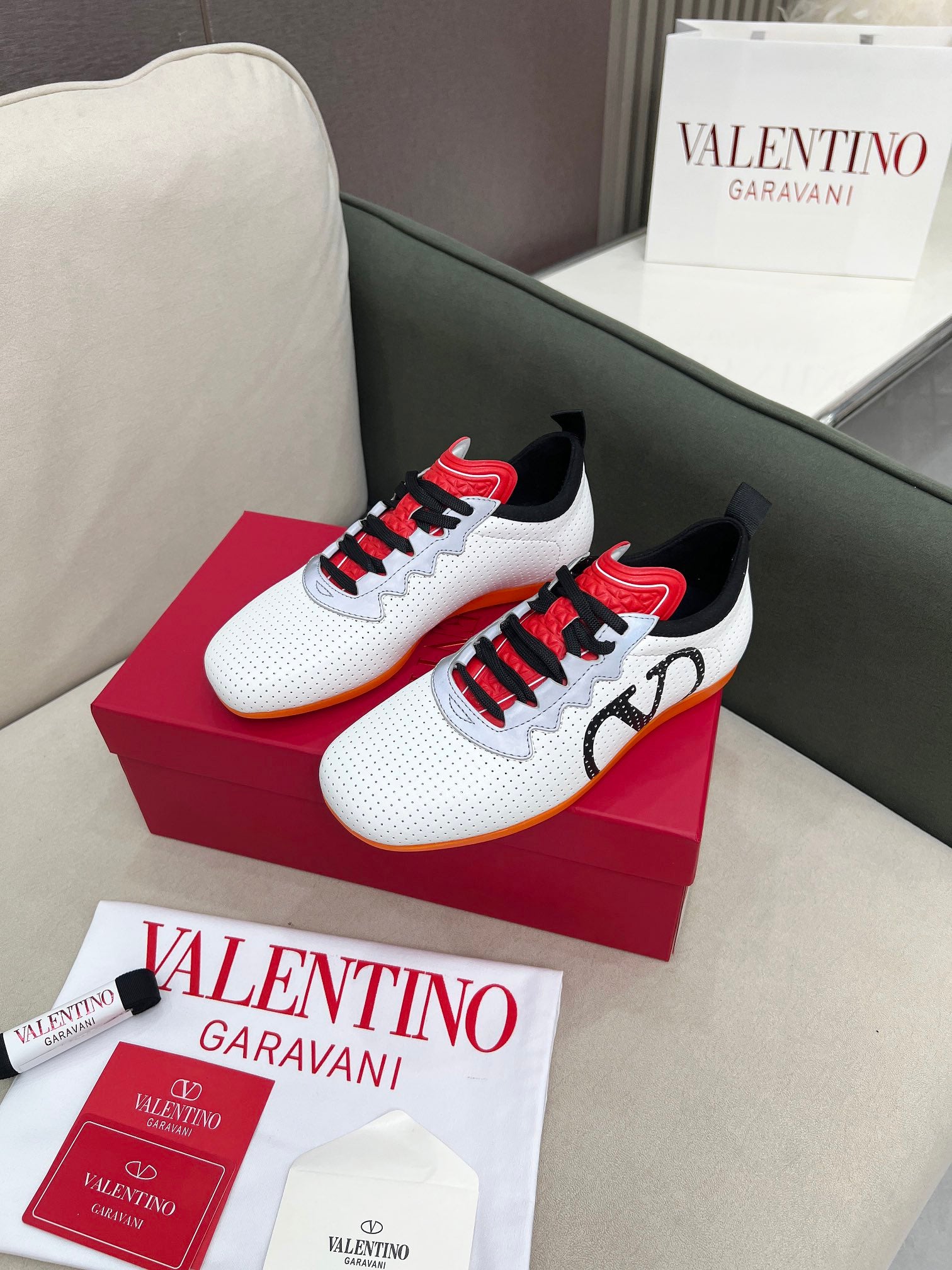 LuxluxHouse Best Quality Valentino Women Shoes