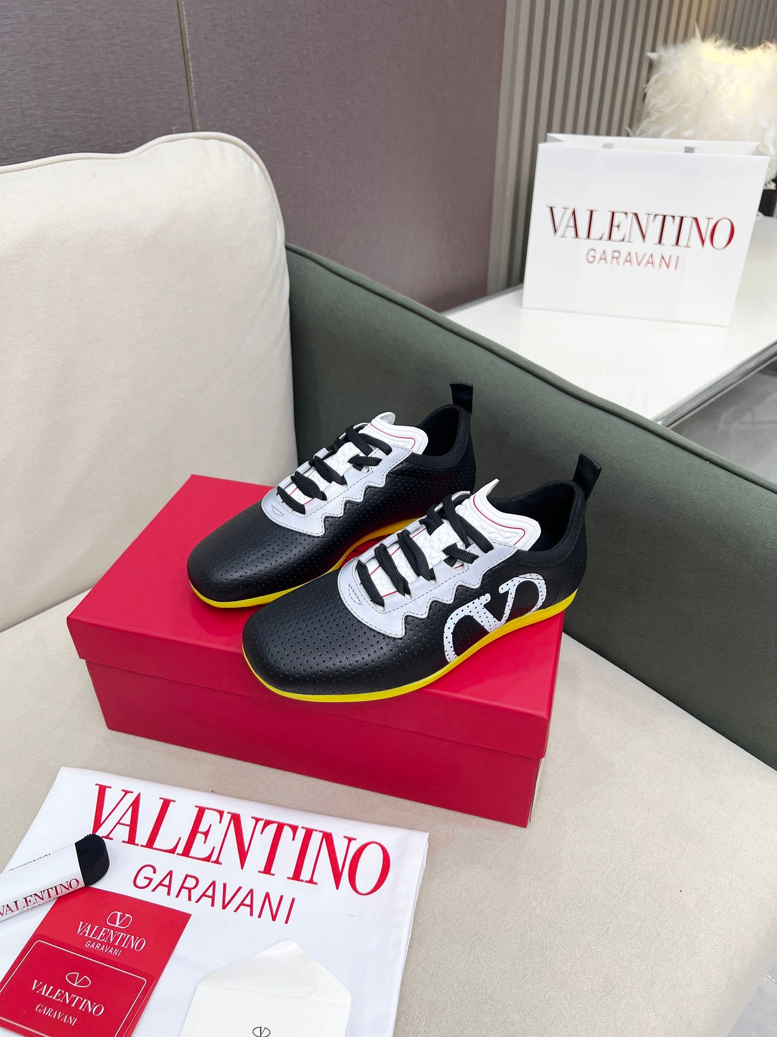 LuxluxHouse Best Quality Valentino Women Shoes