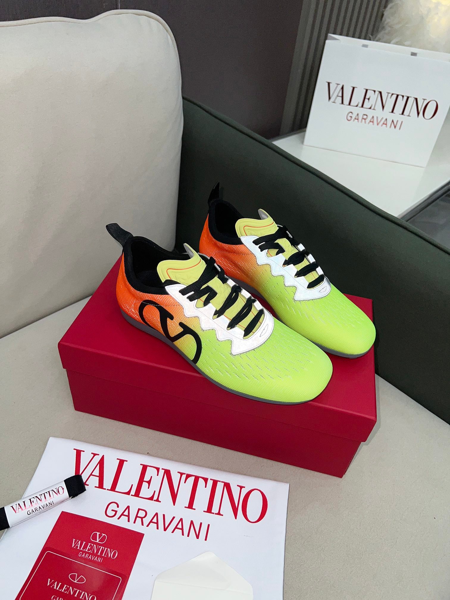 LuxluxHouse Best Quality Valentino Women Shoes