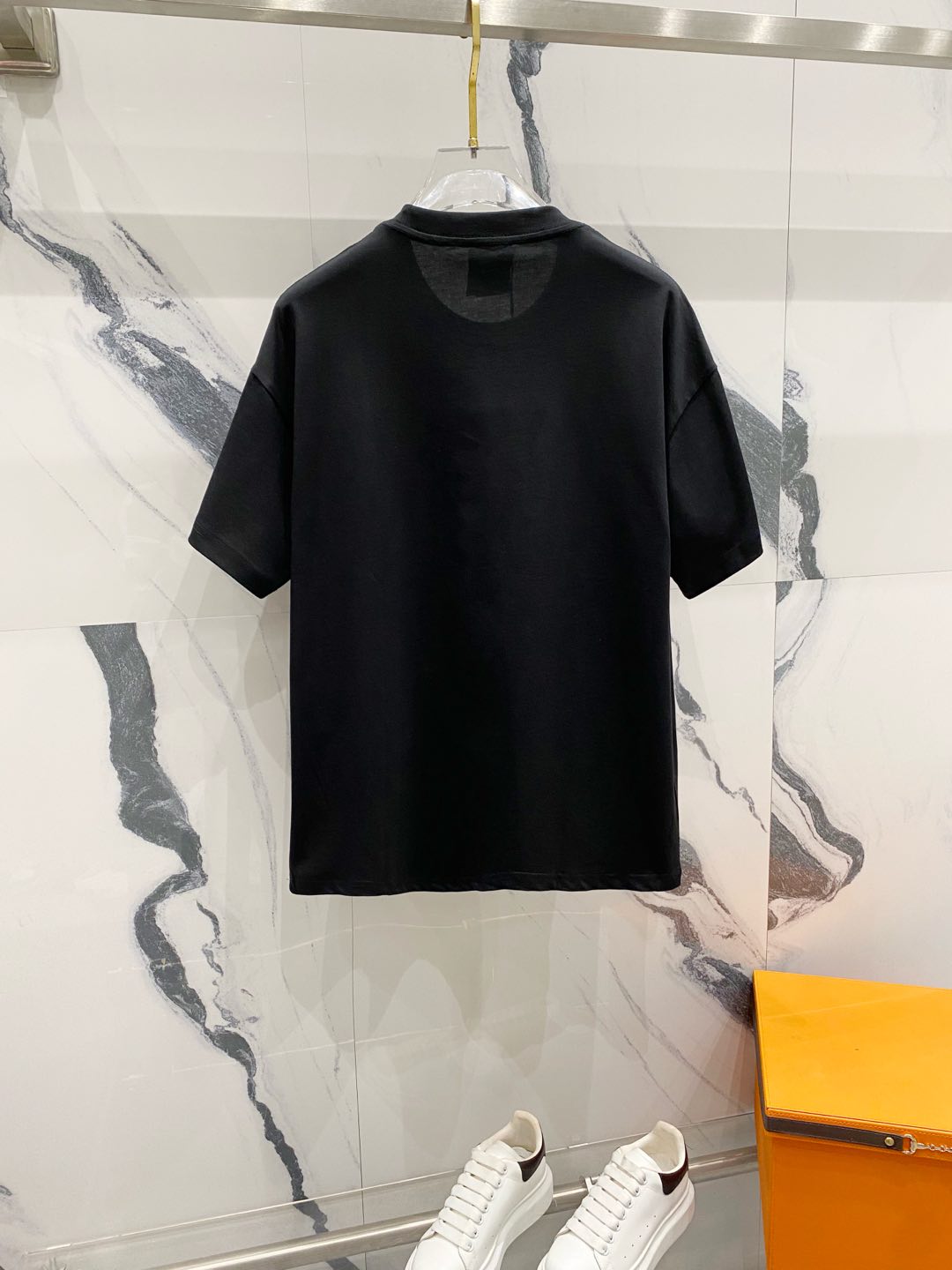 LuxluxHouse Best Quality Clothes Givenchy T-shirt