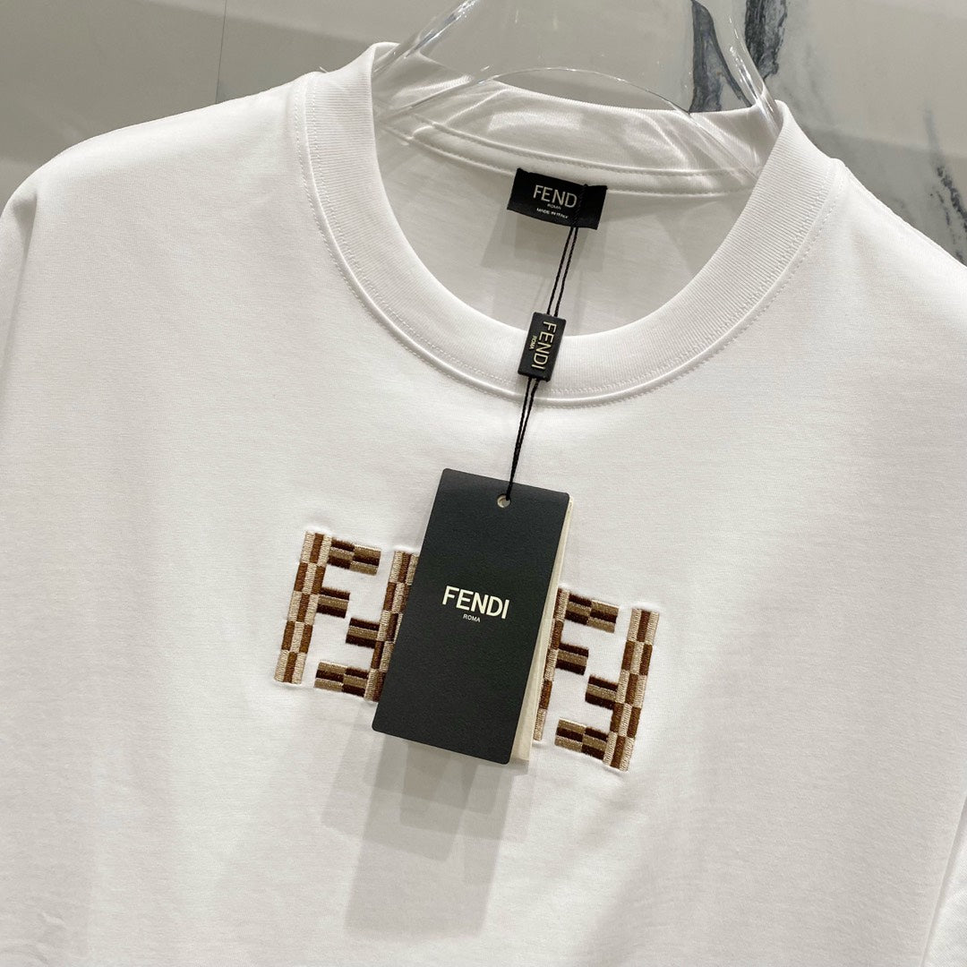LuxluxHouse Best Quality Clothes Fendi T-shirt