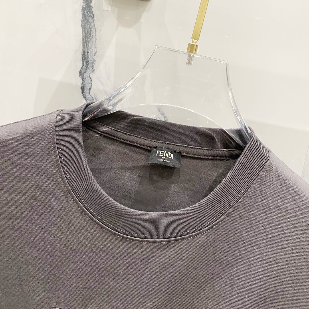 LuxluxHouse Best Quality Clothes Fendi T-shirt