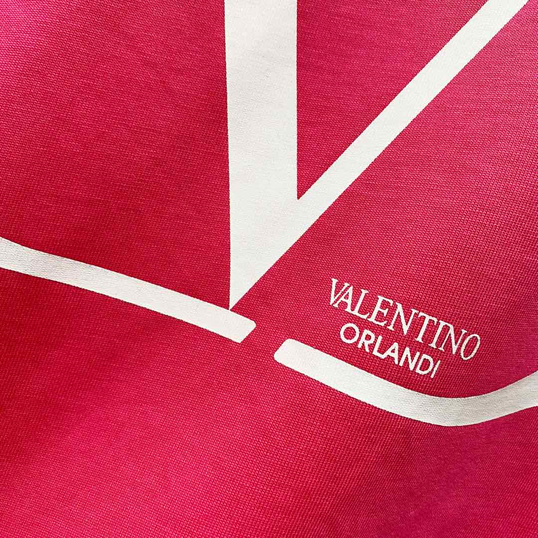 LuxluxHouse Best Quality Clothes Valentino T-shirt