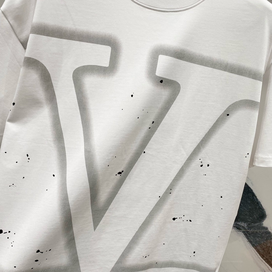 LuxluxHouse Best Quality Clothes Valentino T-shirt