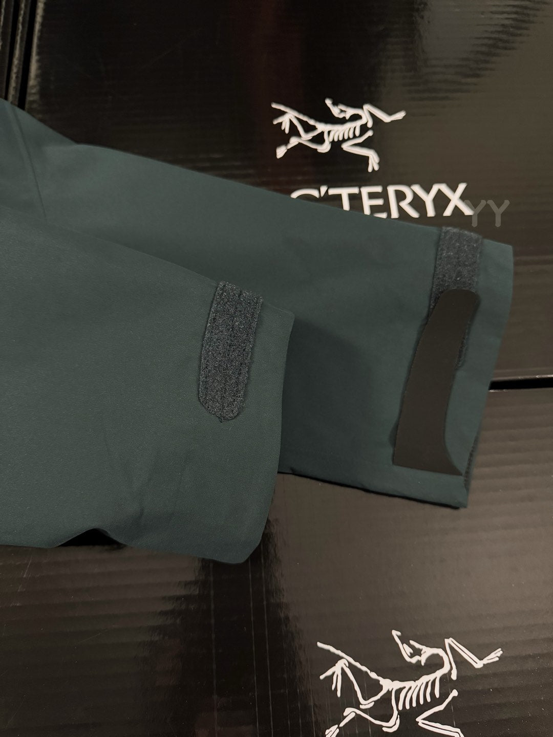 LuxluxHouse Best Quality Clothes Coats & Jackets Arcteryx