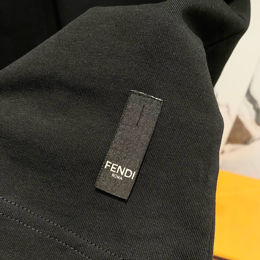 LuxluxHouse Best Quality Clothes Fendi T-shirt