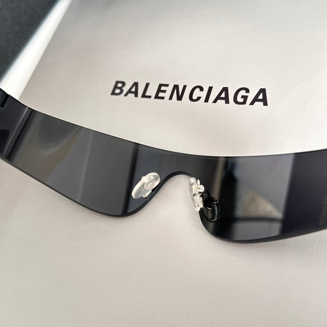 LuxluxHouse Best Quality Balenciaga Glasses