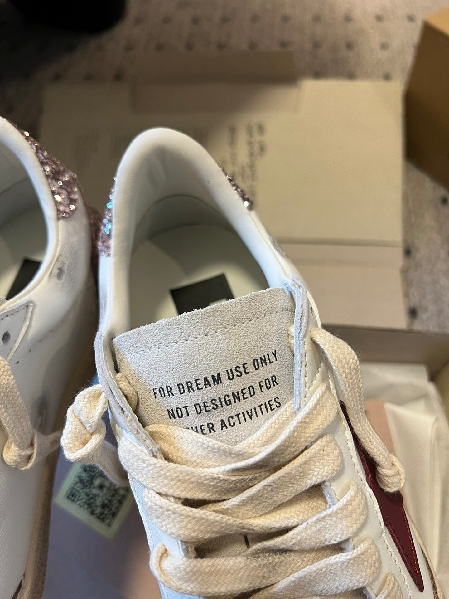 LuxluxHouse Best Quality Shoes Golden Goose