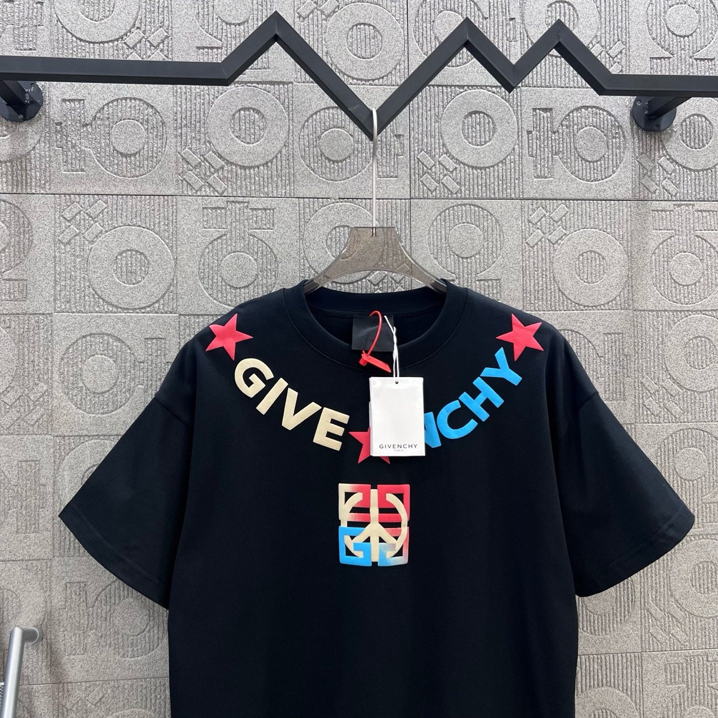 LuxluxHouse Best Quality Clothes Givenchy T-shirt