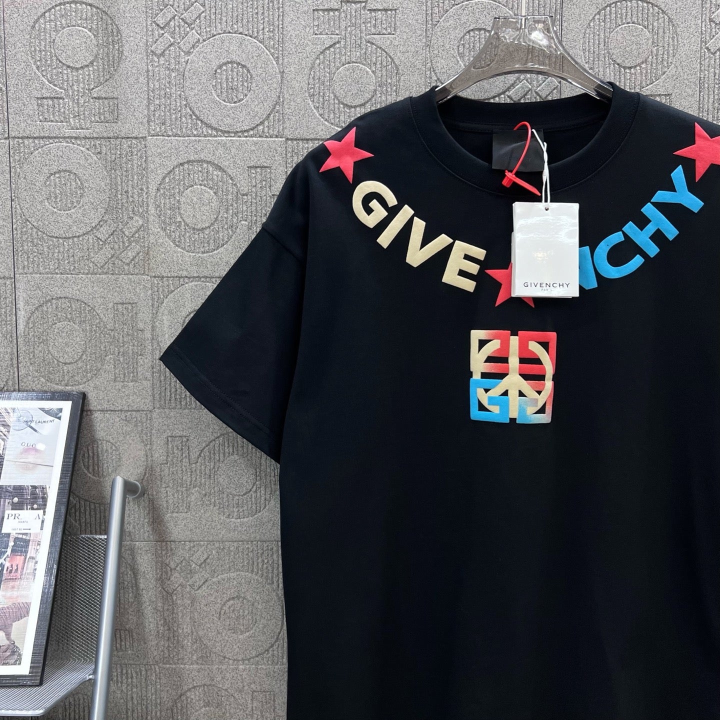 LuxluxHouse Best Quality Clothes Givenchy T-shirt