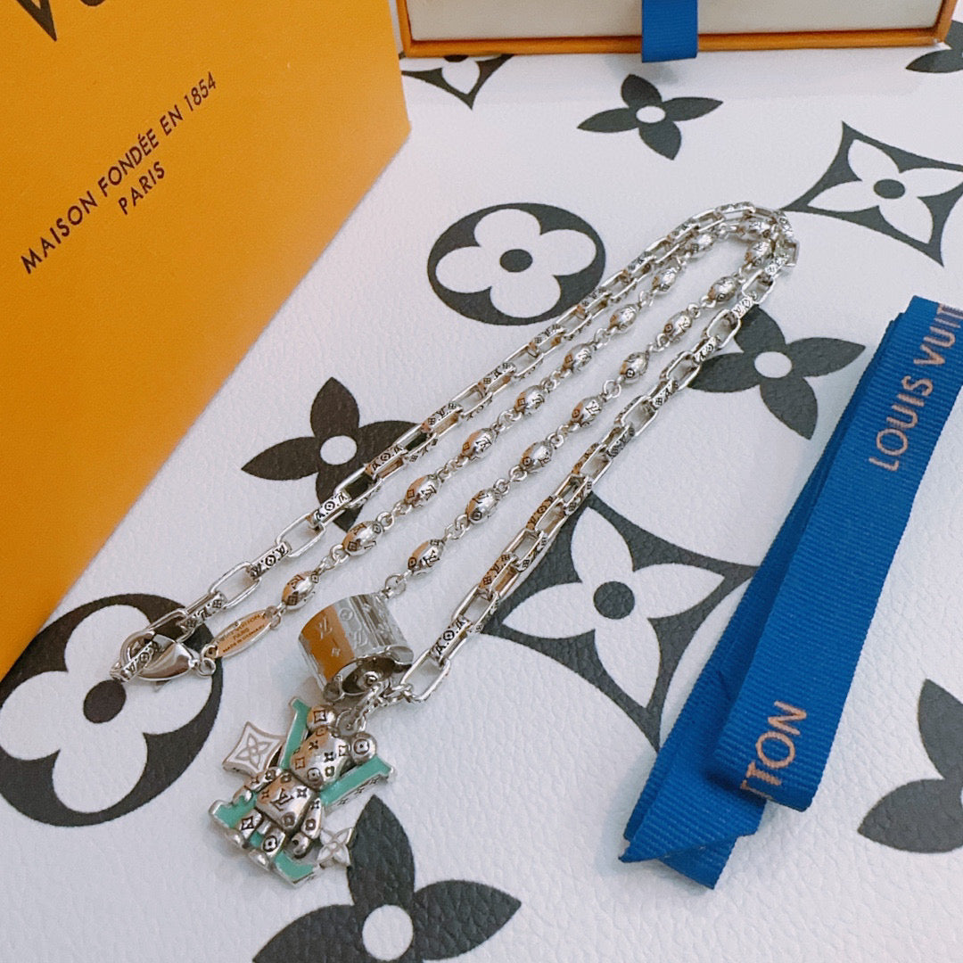 LuxluxHouse Best Quality Accessories Louis Vuitton