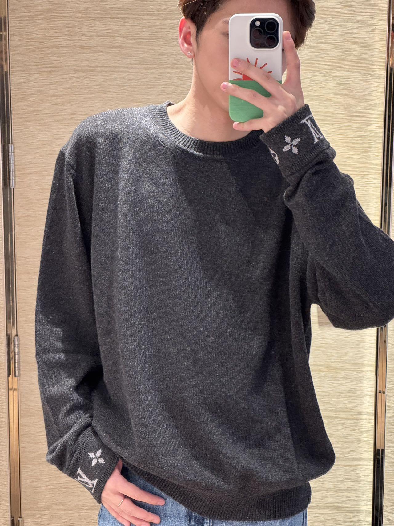 LuxluxHouse Best Quality Clothes Hoodie & Sweater Louis Vuitton
