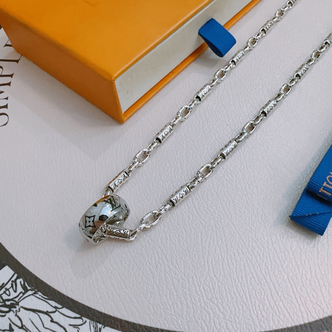 LuxluxHouse Best Quality Accessories Louis Vuitton