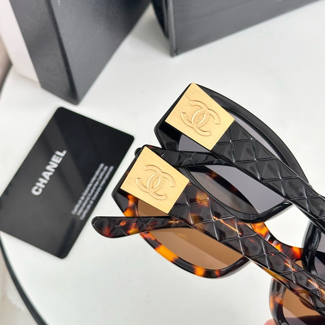 LuxluxHouse Best Quality Glasses Chanel