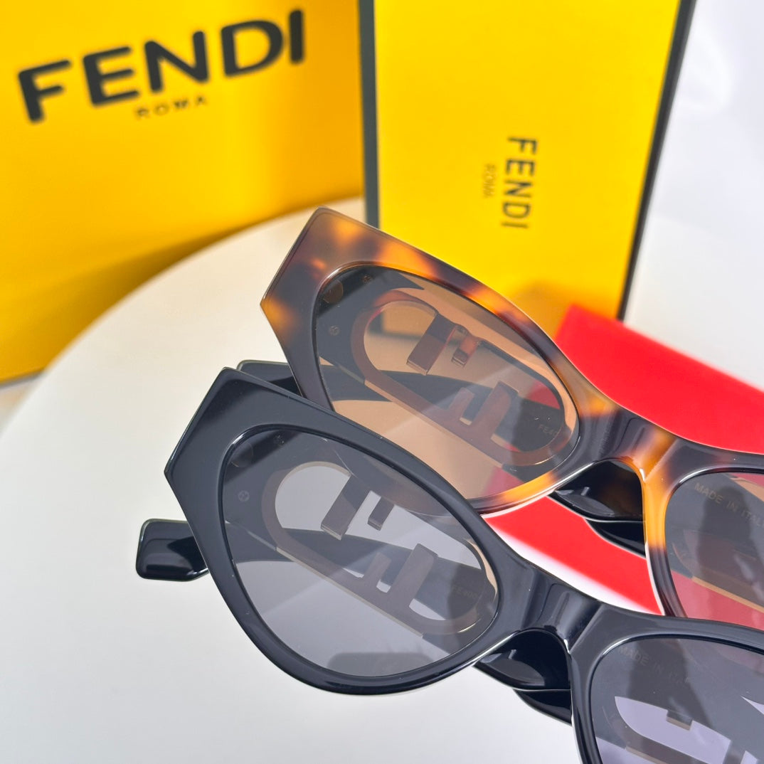 LuxluxHouse Best Quality Glasses Fendi