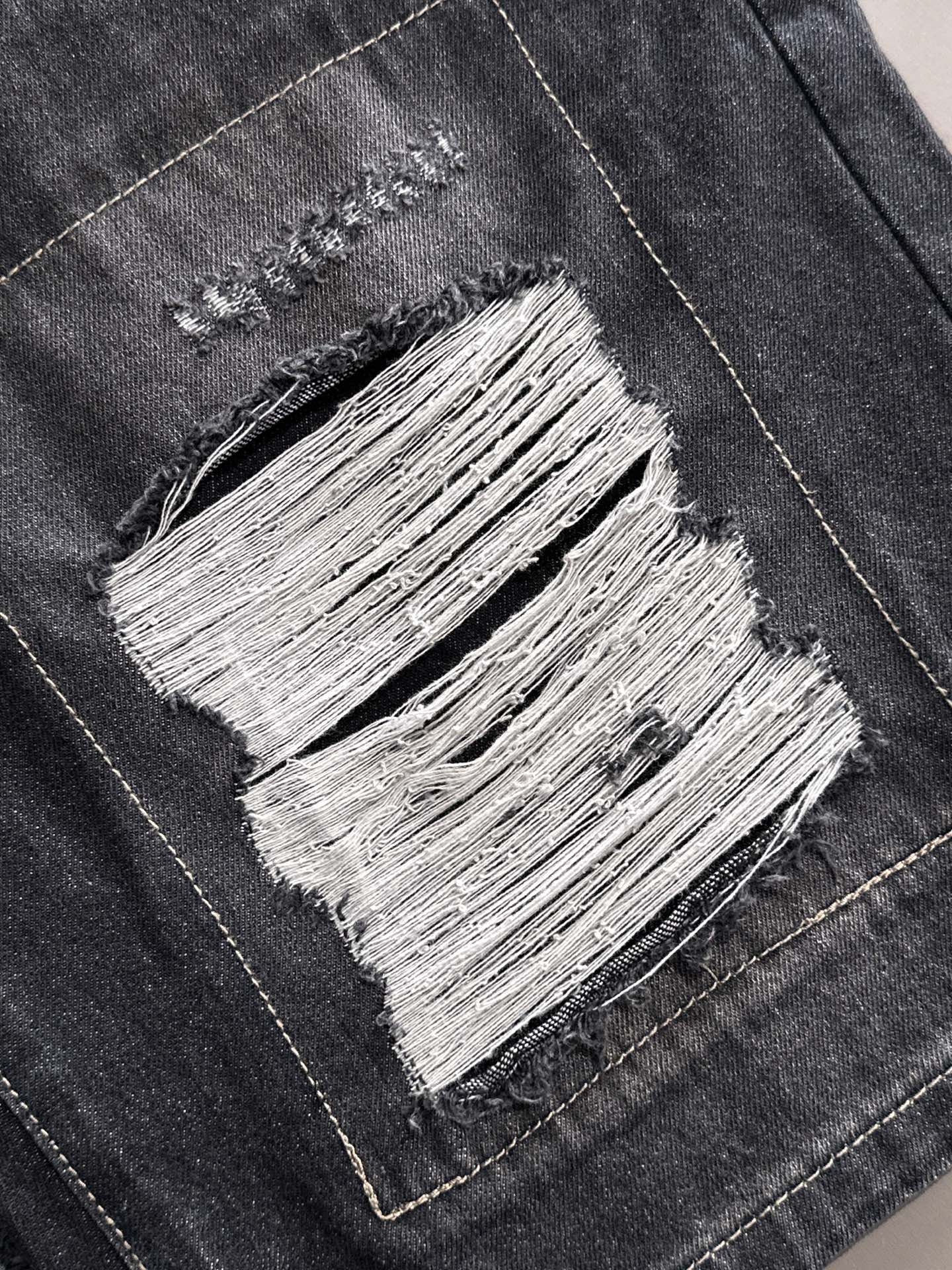 LuxluxHouse Best Quality Clothes Balenciaga Pants
