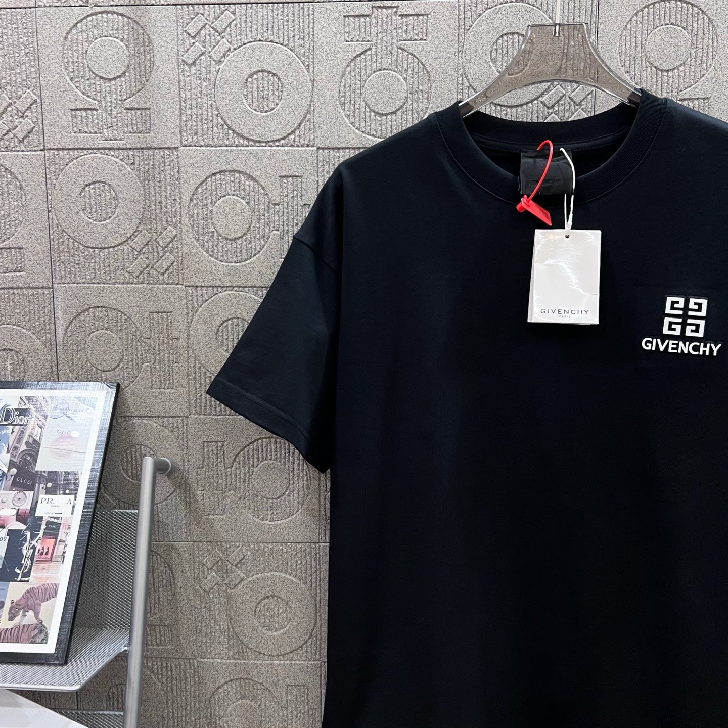 LuxluxHouse Best Quality Clothes Givenchy T-shirt