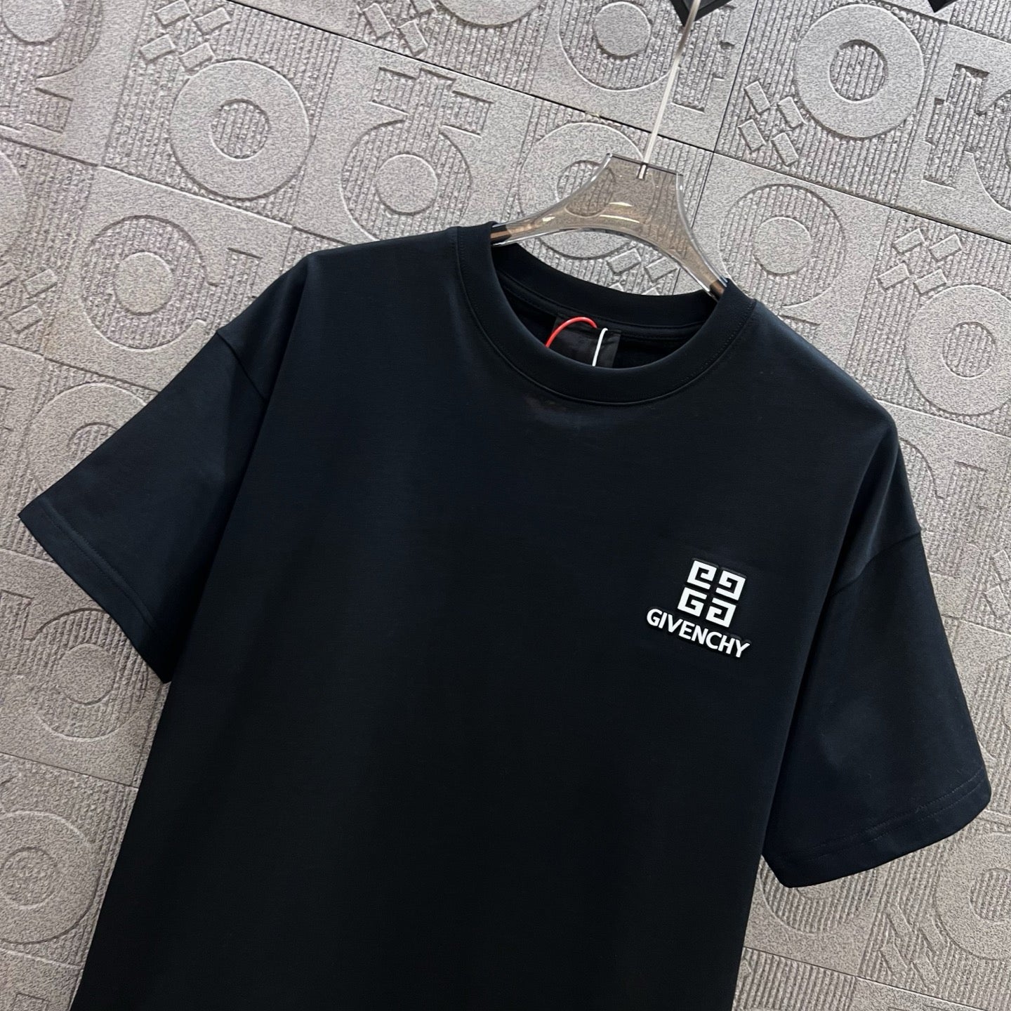 LuxluxHouse Best Quality Clothes Givenchy T-shirt