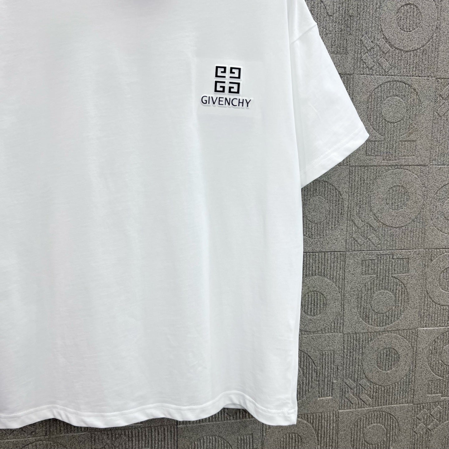 LuxluxHouse Best Quality Clothes Givenchy T-shirt