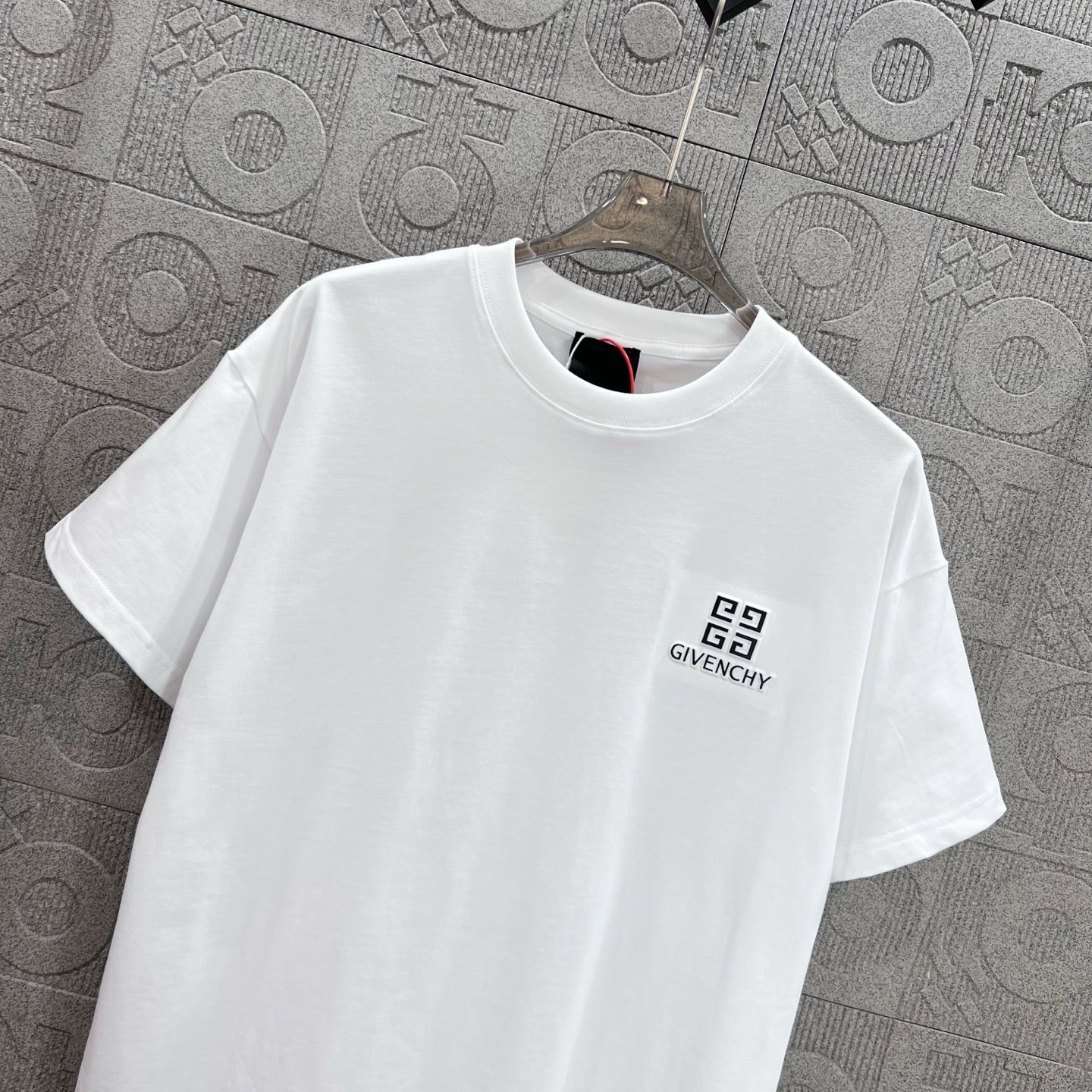 LuxluxHouse Best Quality Clothes Givenchy T-shirt