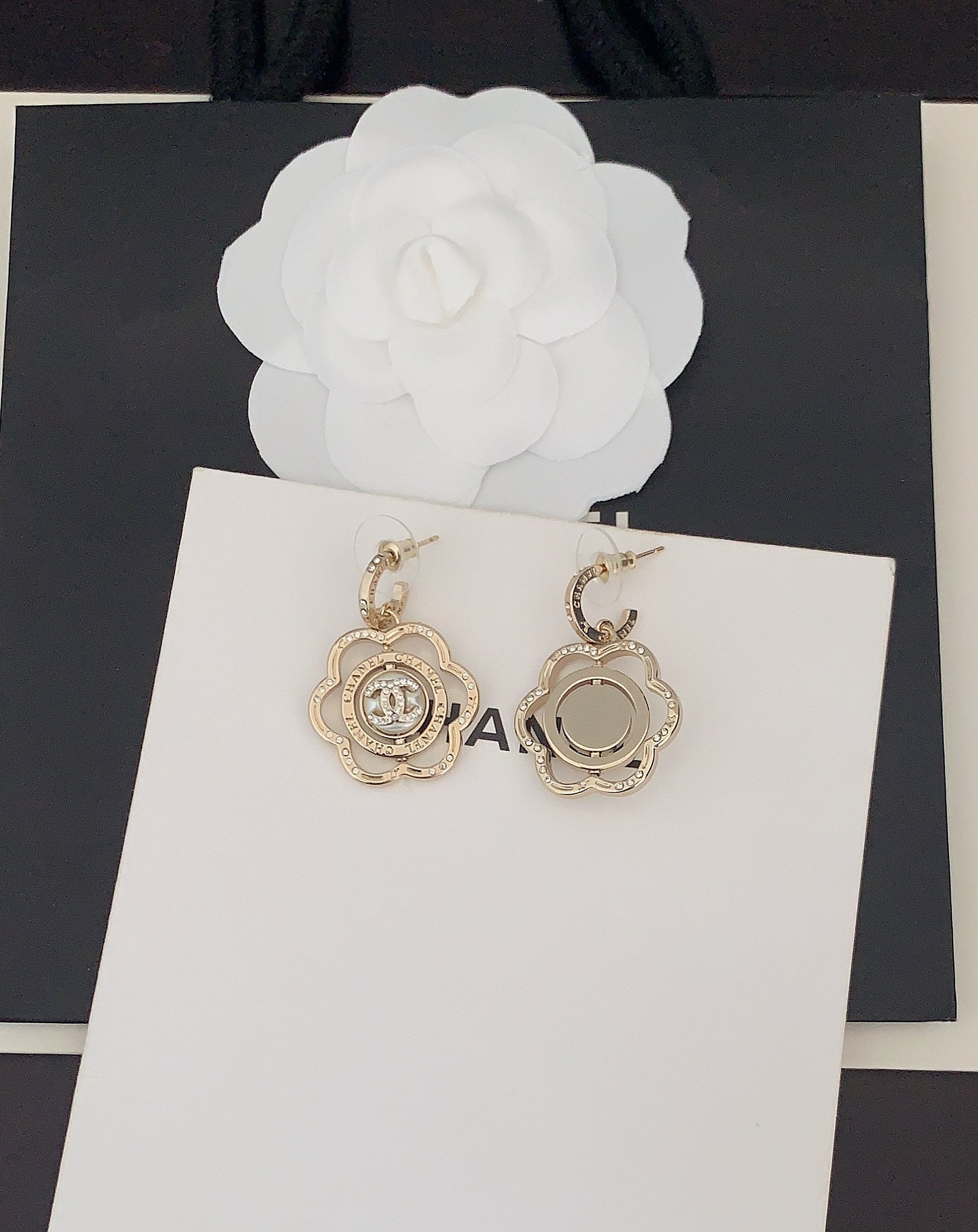 LuxluxHouse Best Quality Accessories Chanel