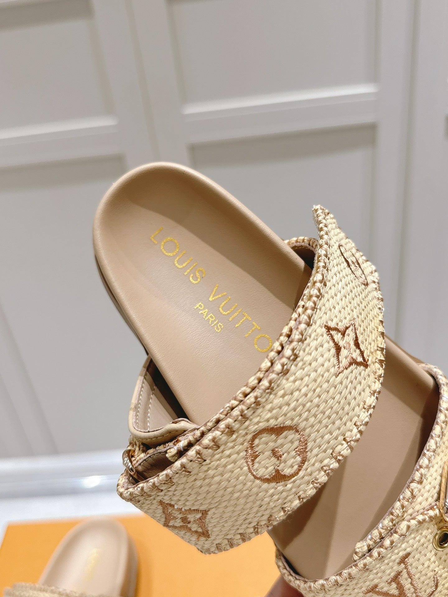 LuxluxHouse Best Quality Women Shoes Louis Vuitton