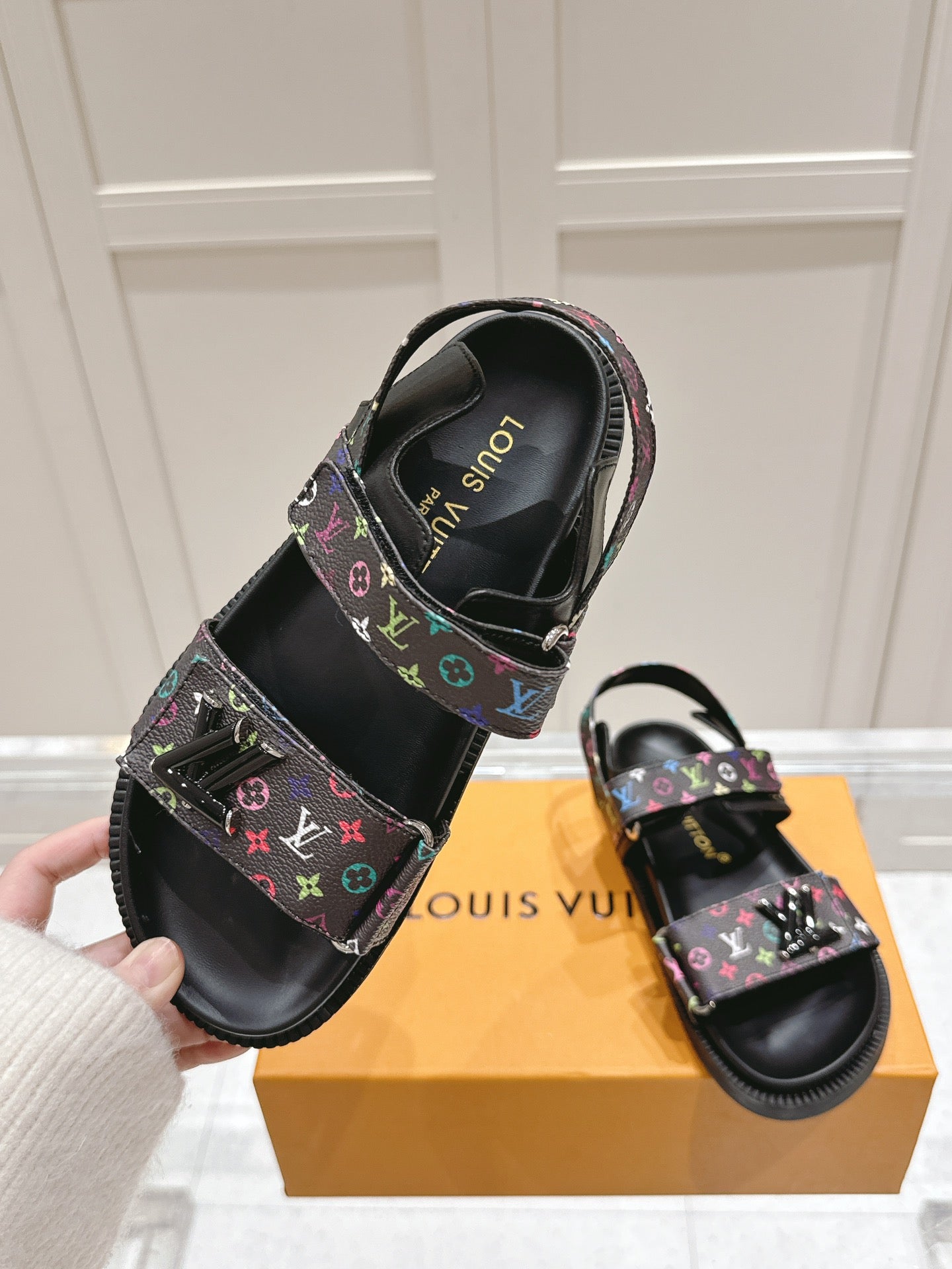 LuxluxHouse Best Quality Women Shoes Louis Vuitton