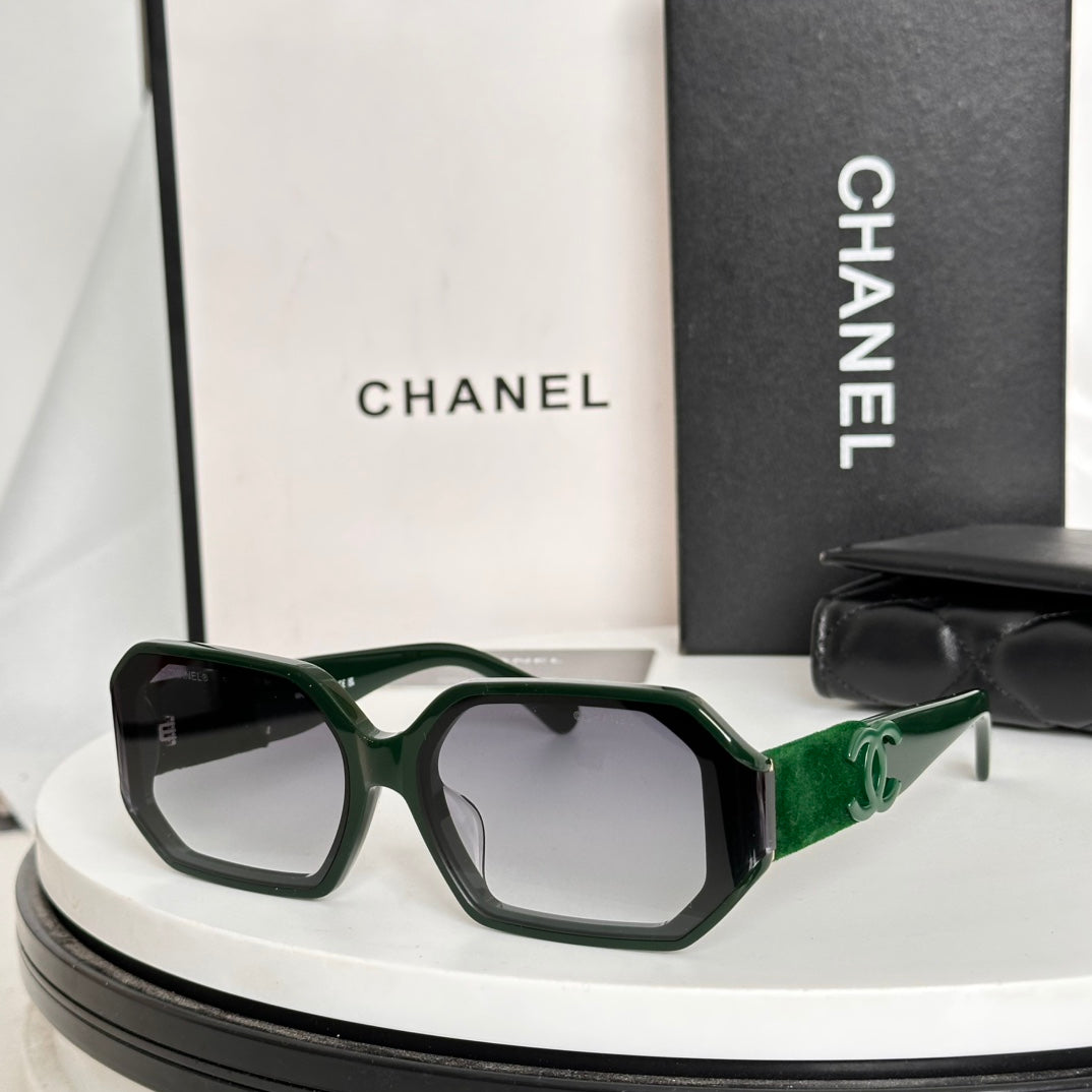 LuxluxHouse Best Quality Glasses Chanel