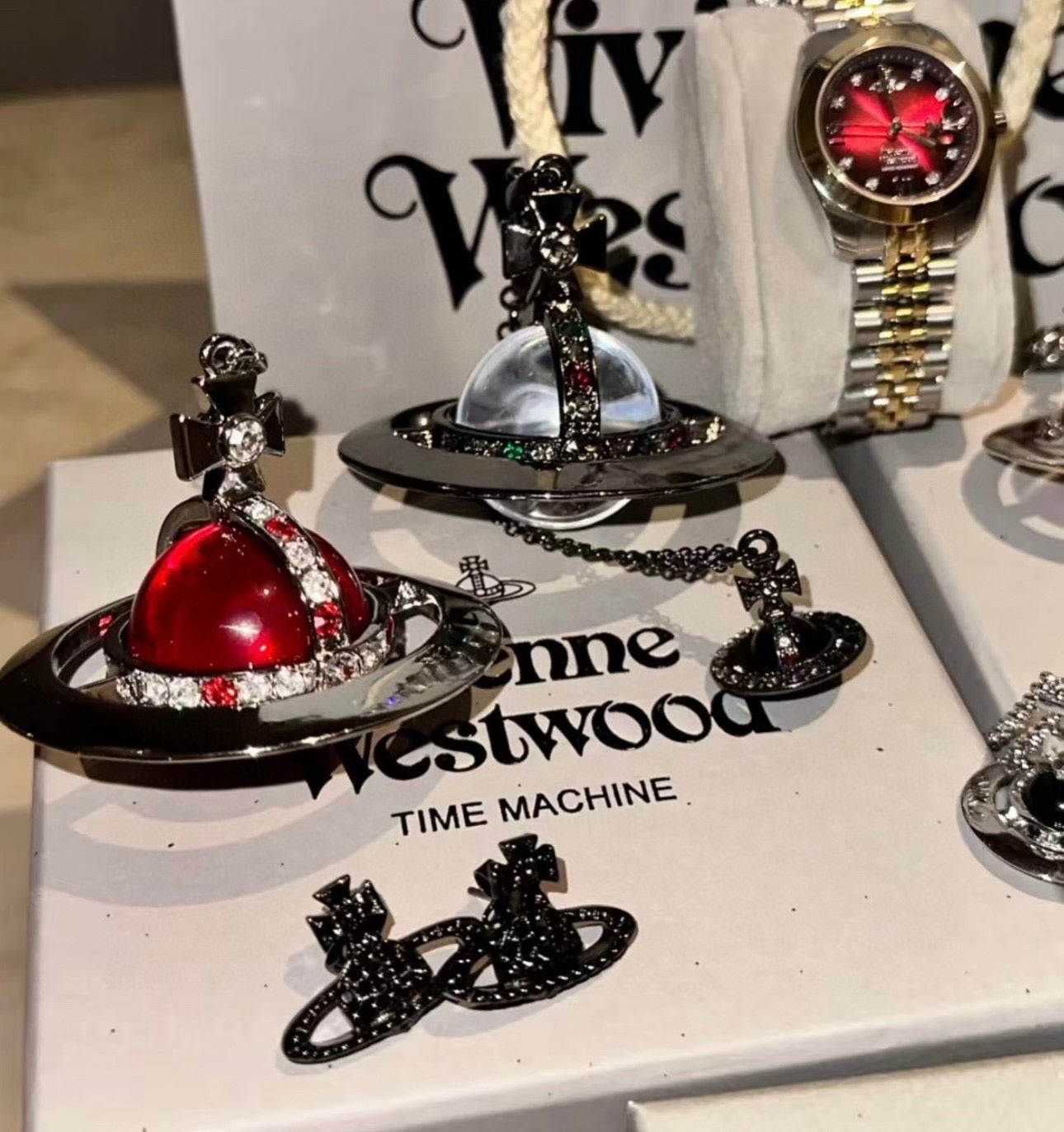 LuxluxHouse Best Quality Accessories Ring Ring Vivienne Westwood