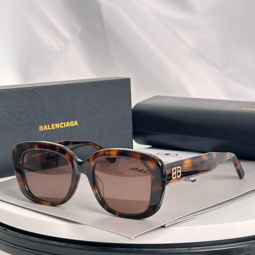 LuxluxHouse Best Quality Glasses Balenciaga