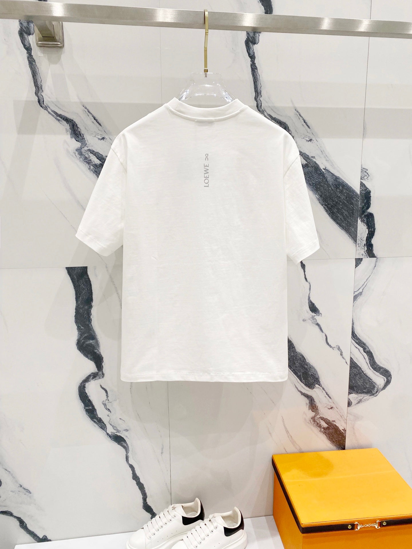 LuxluxHouse Best Quality Clothes T-shirt Loewe