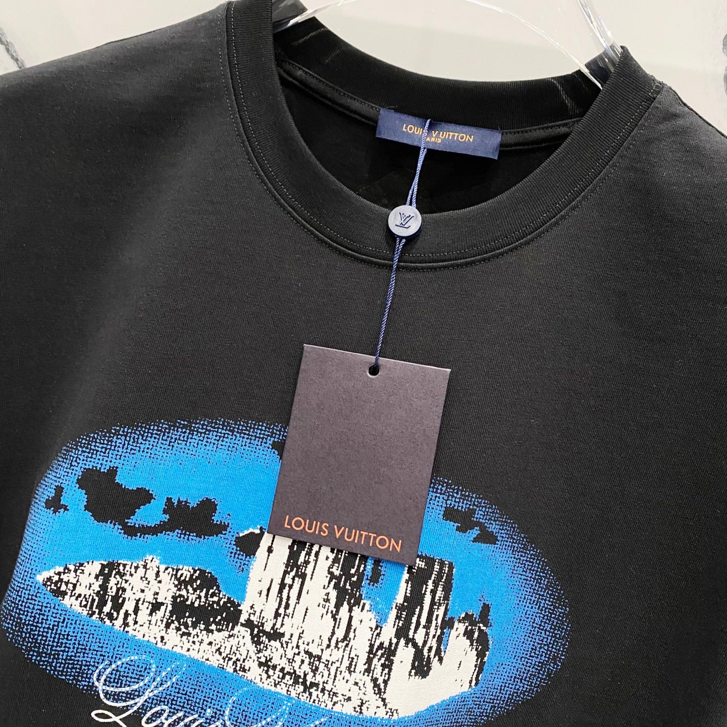 LuxluxHouse Best Quality Clothes T-shirt Louis Vuitton