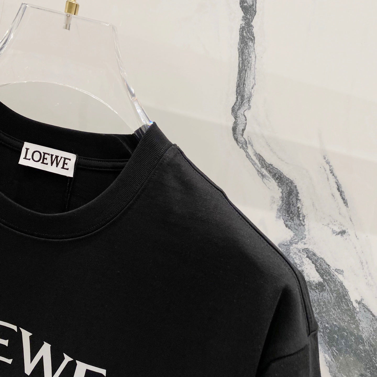 LuxluxHouse Best Quality Clothes T-shirt Loewe