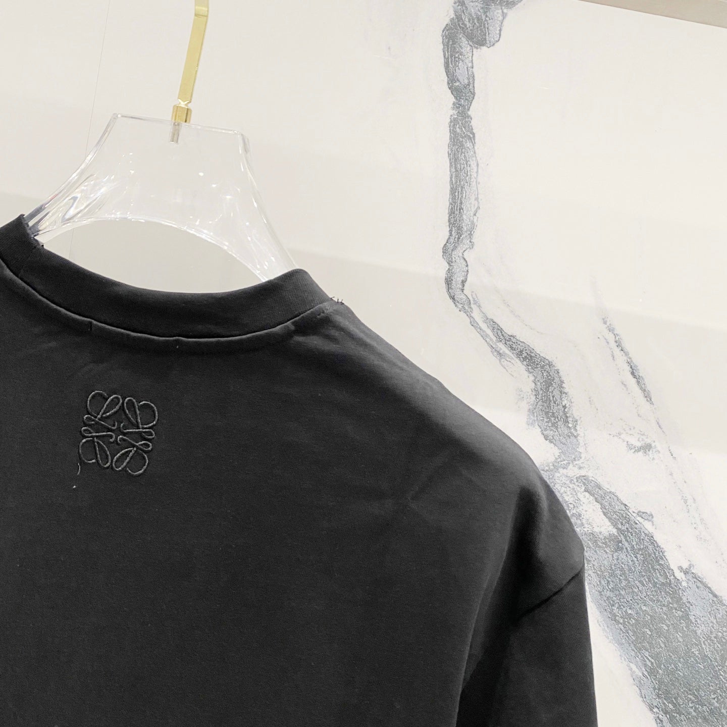 LuxluxHouse Best Quality Clothes T-shirt Loewe