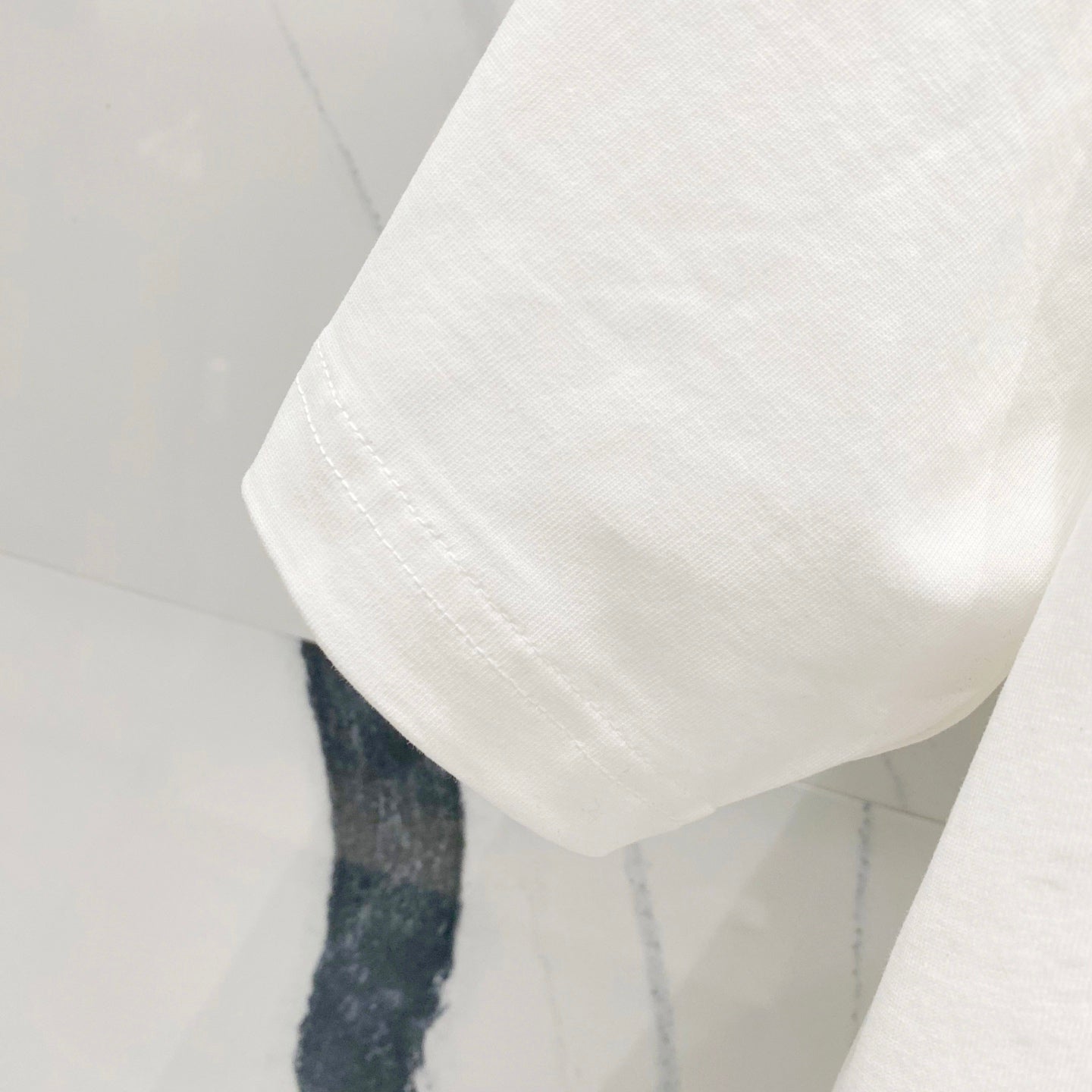 LuxluxHouse Best Quality Clothes T-shirt Loewe