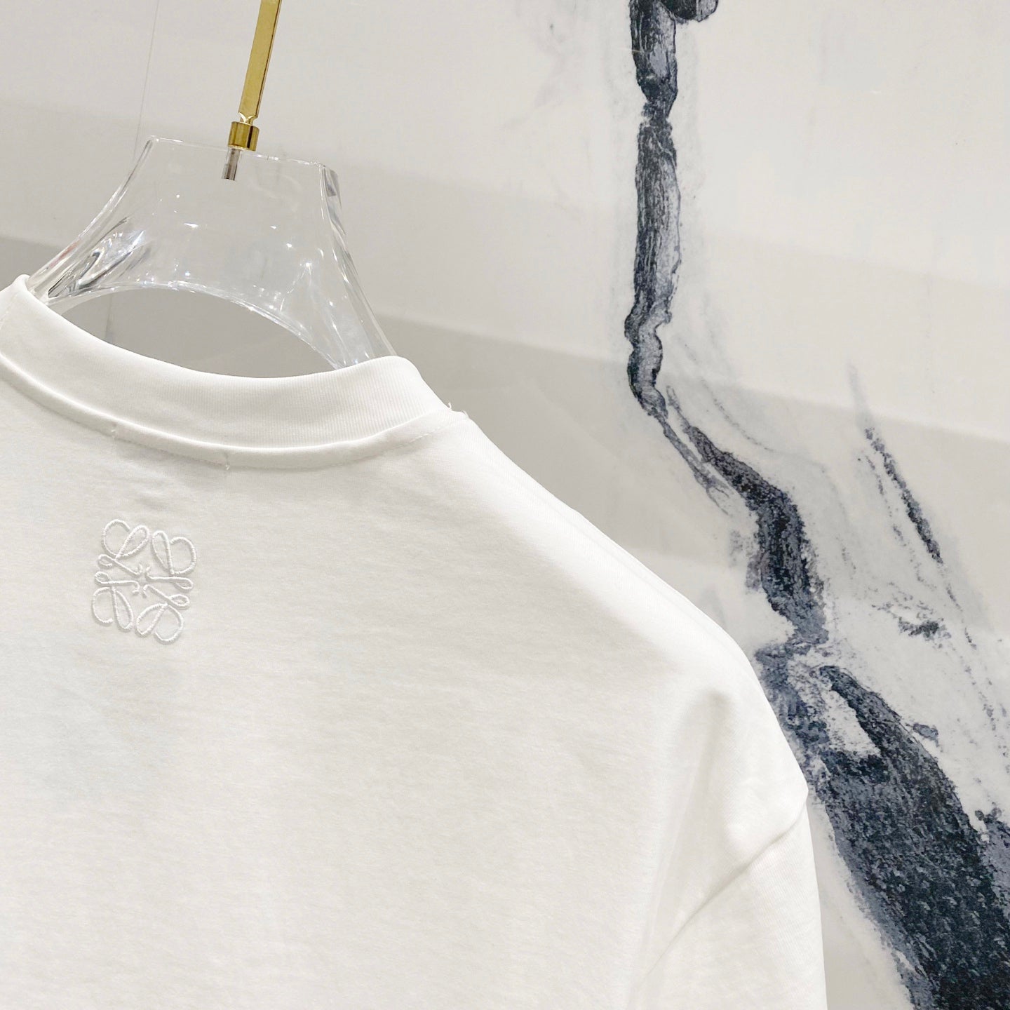 LuxluxHouse Best Quality Clothes T-shirt Loewe