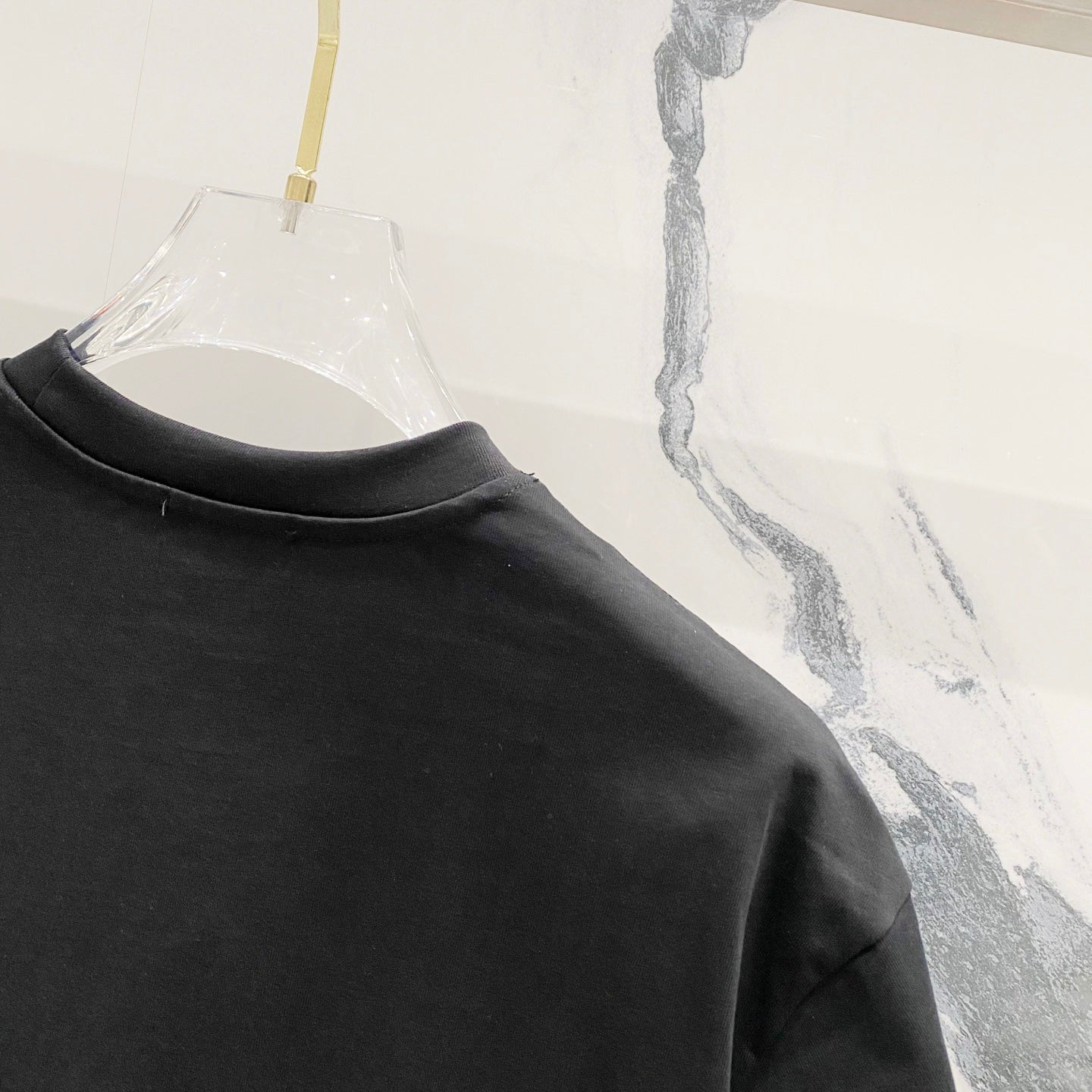 LuxluxHouse Best Quality Clothes T-shirt Loewe