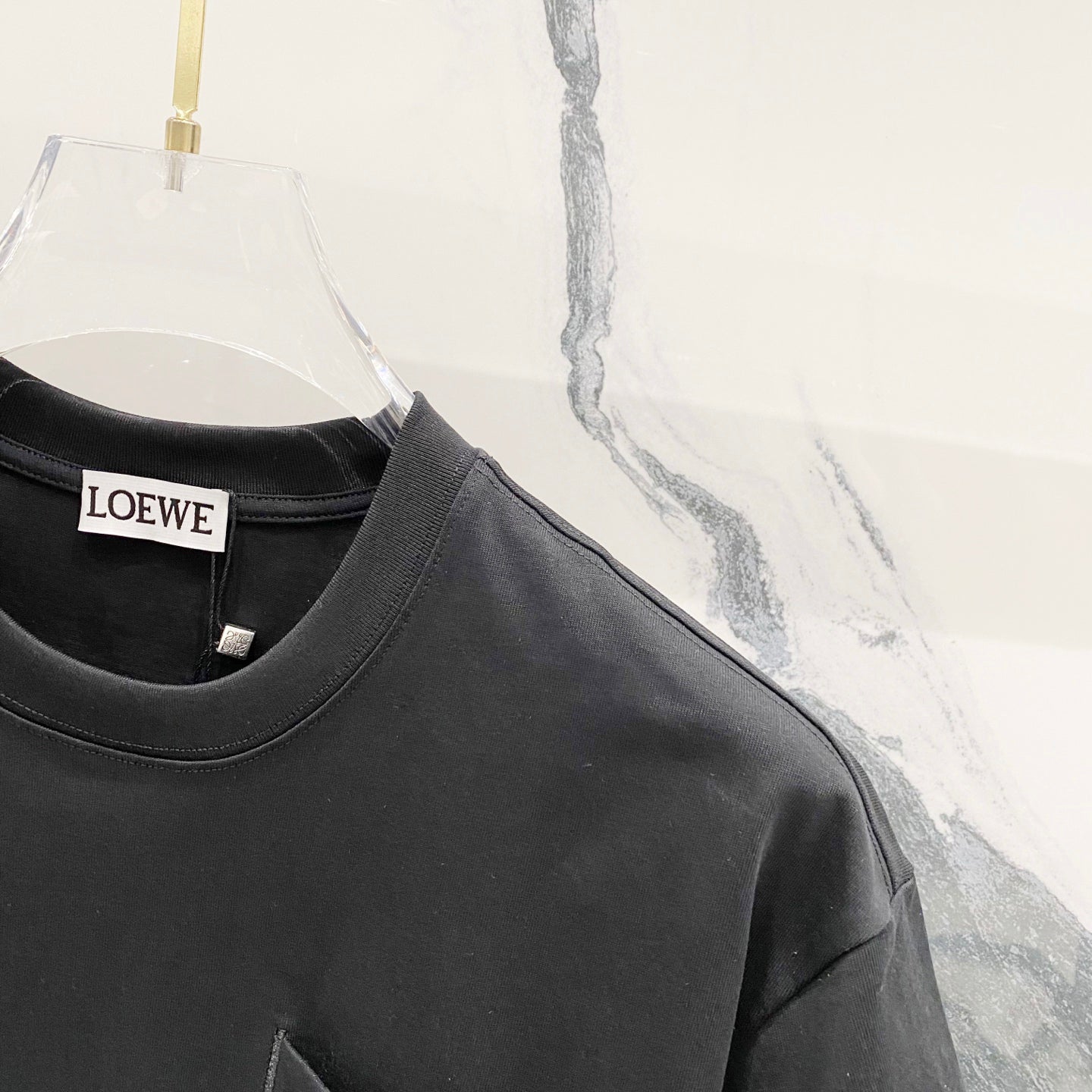 LuxluxHouse Best Quality Clothes T-shirt Loewe