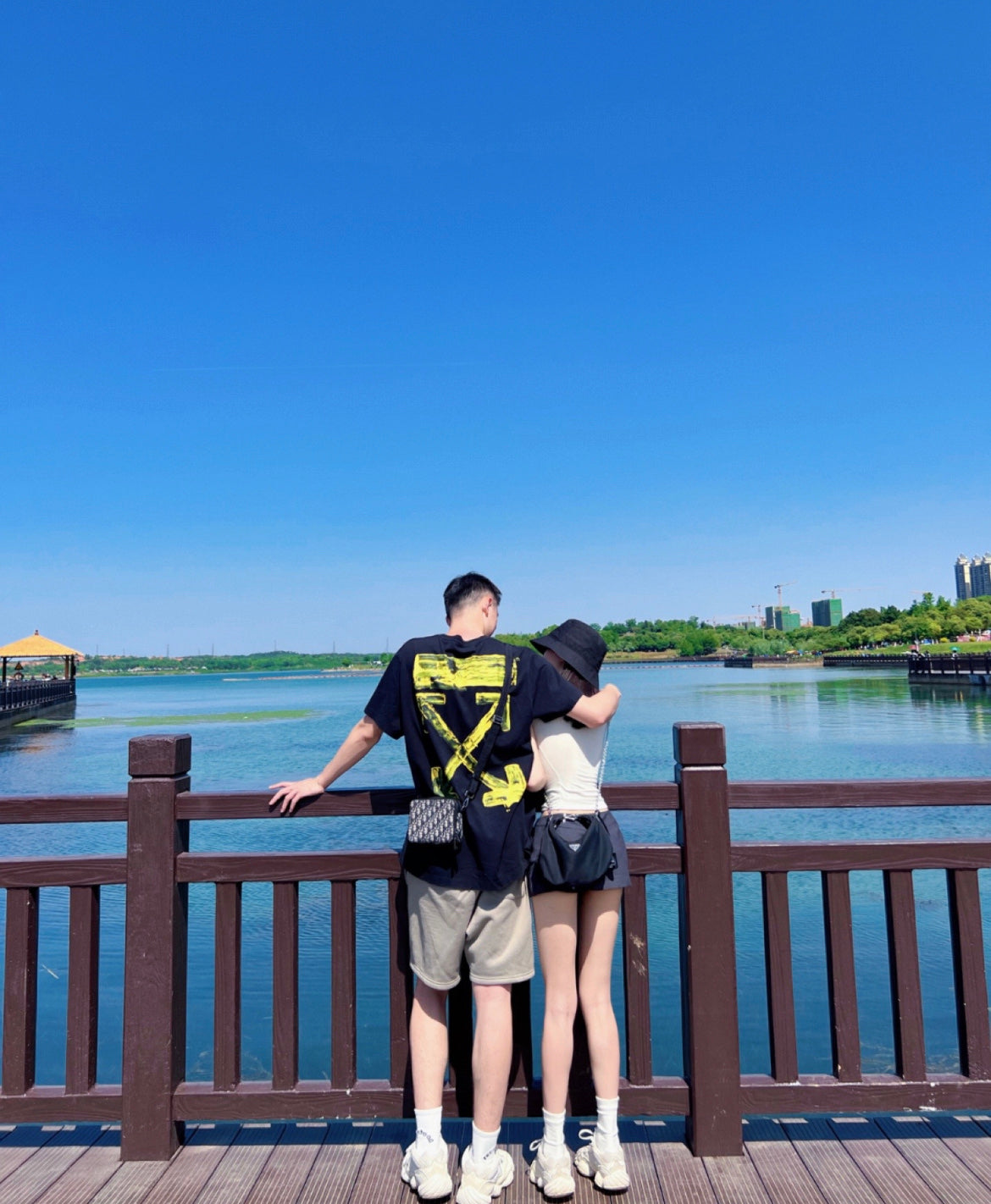 LuxluxHouse Best Quality Clothes Off White T-shirt