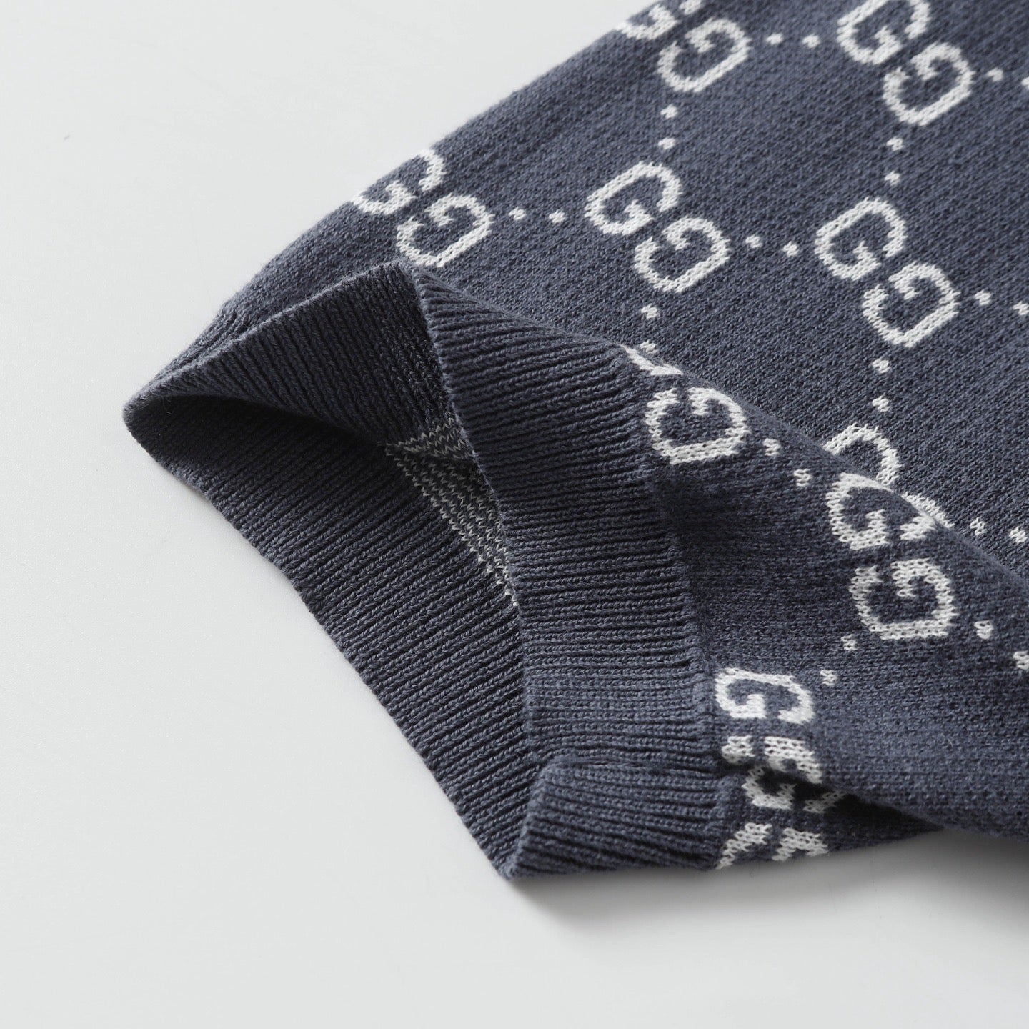 LuxluxHouse Best Quality Clothes Shirts&Polo Gucci